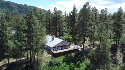 Updated Home on 2 Acres - 15 Minutes to Downtown Durango - Huge Deck w/ Views