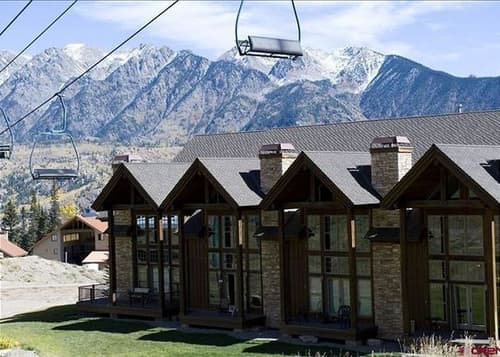 Luxury Townhome - Ski in/Ski Out - Best Location - Arcade Game