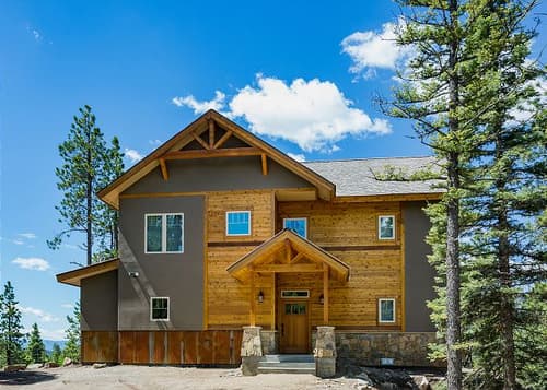 Brand New Custom Home with Large Decks - Amazing Views - Pool Table/Fire Pit