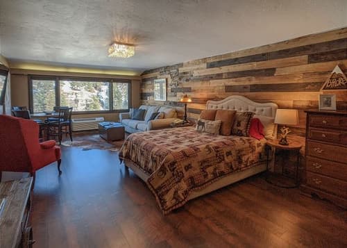 Mountain Views - Golf - AC/Pool/Hot Tub - Ski Shuttle - Lodge #325