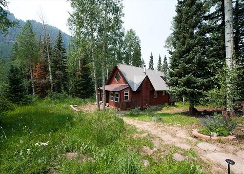 Updated Rustic Mountain Cabin - 2 Miles to Purgatory Ski Resort