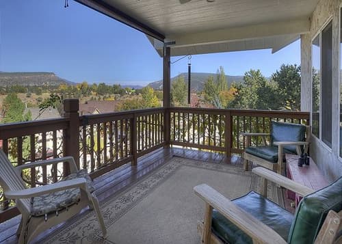 Home with Awesome views - 5 minutes to Downtown Durango (30+ stay required)