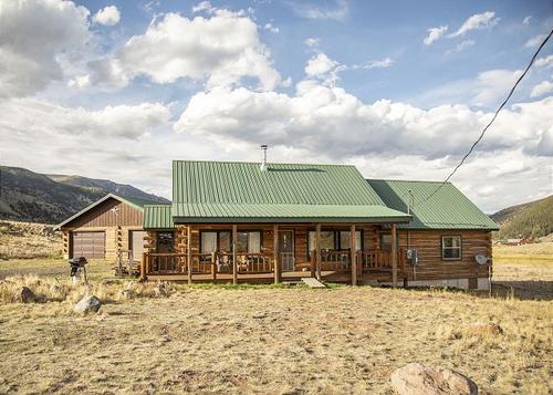 New Listing! Creede Cabin - Pets Welcome - Amazing Views - Large Deck