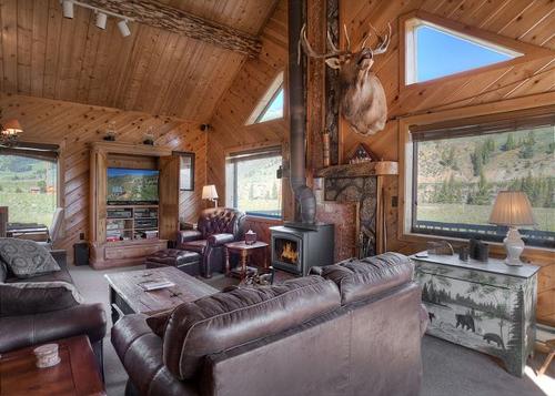 Rustic Log Cabin - Close to Creede - Picturesque Views