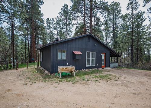 New Listing! Our Adventure Base Camp Cabin is Near Lakes, Small Dog OK