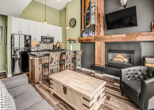 New! Modern Rustic Interior - Deck with Mountain Views - Grill - Fireplace
