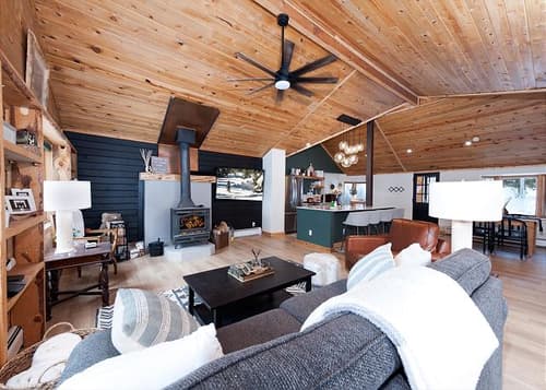 Hesperus Mountain Chalet | Mtn Views, Fireplace, Yard, AC -15 Mi to Durango