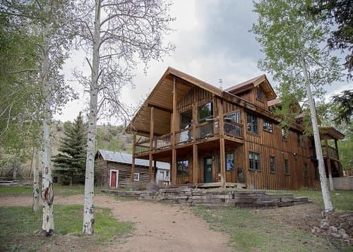 New Listing! Modern Mountain Cabin-In Town Creede-Ping Pong-Unmatched Views