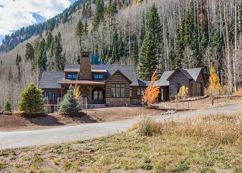 New Luxury home in Cascade Village - 2 miles to Purgatory - Hot Tub/Pool