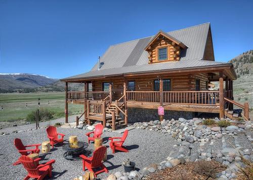 New Listing! Classic Colorado Cabin - Patio with Fire Pit - ATV Access -Views