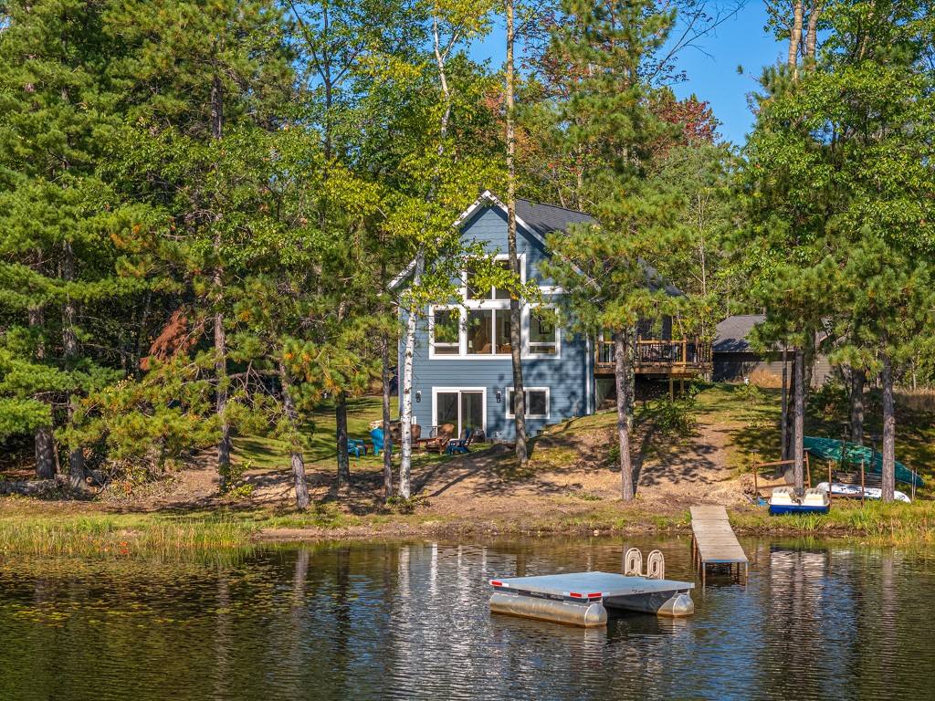lakefront cabins northwoods