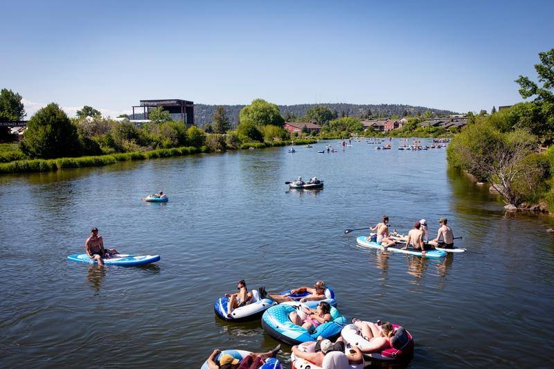 People Tubing Down The Deschutes River In Bend Orig 1
